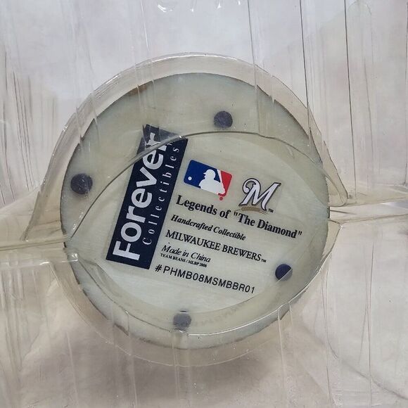 Milwaukee Brewers Forever Styles Legends of the Diamond Bobblehead - Picture 6 of 7